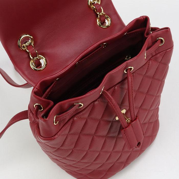 中古良品CHANEL シャネル リュック 26696404 バックパック マトラッセ レディース レッド CHANEL（シャネル） 中古良品 リュック 26696404 バックパック