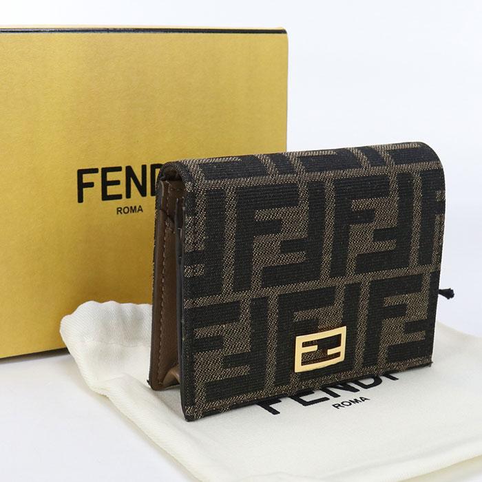 中古良品FENDI フェンディ 二折財布 8M0420 A98P バゲット FFロゴ レディース ブラウン FENDI（フェンディ） 中古良品 二折財布 8M0420 A98P バゲット FFロゴ