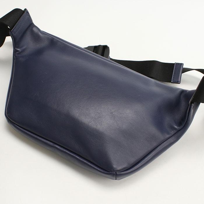 FENDI（フェンディ） 中古良品 ボディバッグ 7VA434 モンスター ベルト 