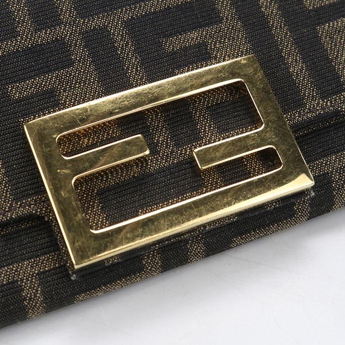 フェンディ コンチネンタル財布 バゲット 8M0251 A98P 長財布二折 FENDI（フェンディ） 中古良品 長財布二折 8M0251 A98P コンチネンタル