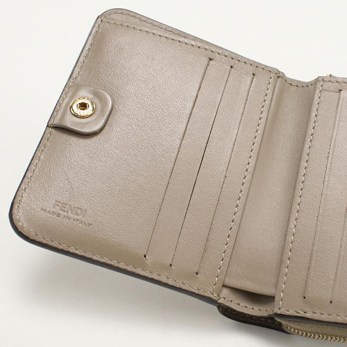 FENDI（フェンディ） 中古良品 二つ折り財布 8M0407 エフ イズ