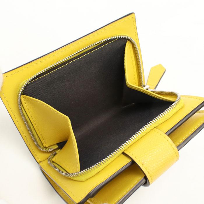 FENDI（フェンディ） 中古良品 二つ折り財布 8M0386 エフイズ