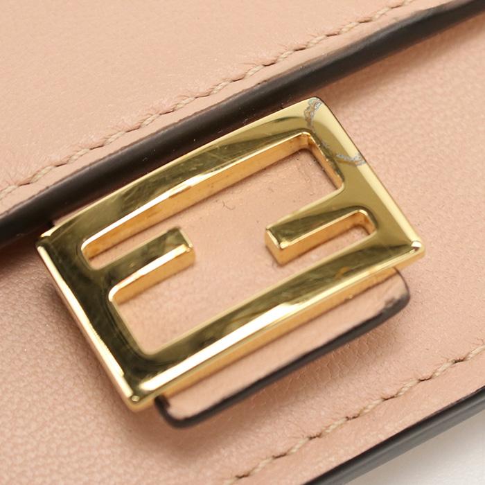 希少品美品✨FENDI フェンディ バゲット　ケース　カードケース FENDI（フェンディ） 中古美品フェンディFENDI バゲット カードケース