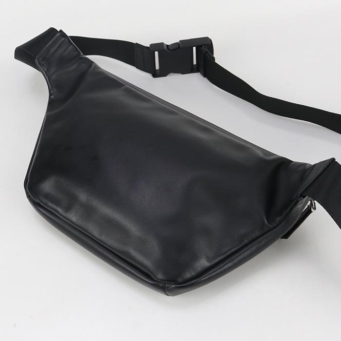 FENDI（フェンディ） 中古良品 ボディバッグ 7VA434 A72K ベルトバグ