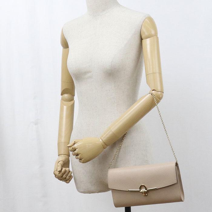 FERRAGAMO（フェラガモ） 中古良品 ショルダーバッグ 22 C941 チェーン