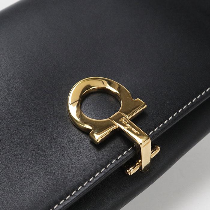 FERRAGAMO（フェラガモ） 中古美品 長財布二折 22 0120 ガンチーニ