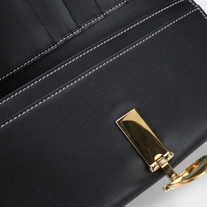 FERRAGAMO（フェラガモ） 中古美品 長財布二折 22 0120 ガンチーニ
