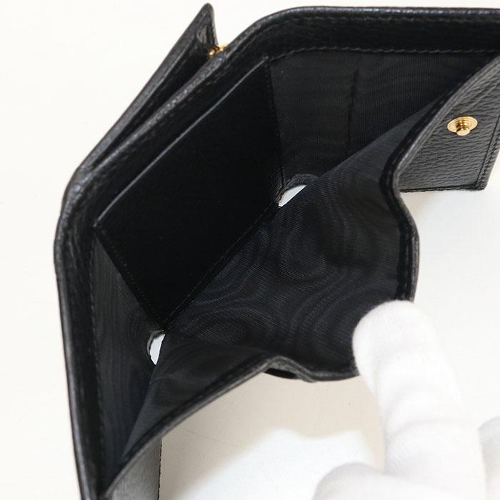 GUCCI（グッチ） 中古良品 三つ折り財布 ミディアムウォレット GG
