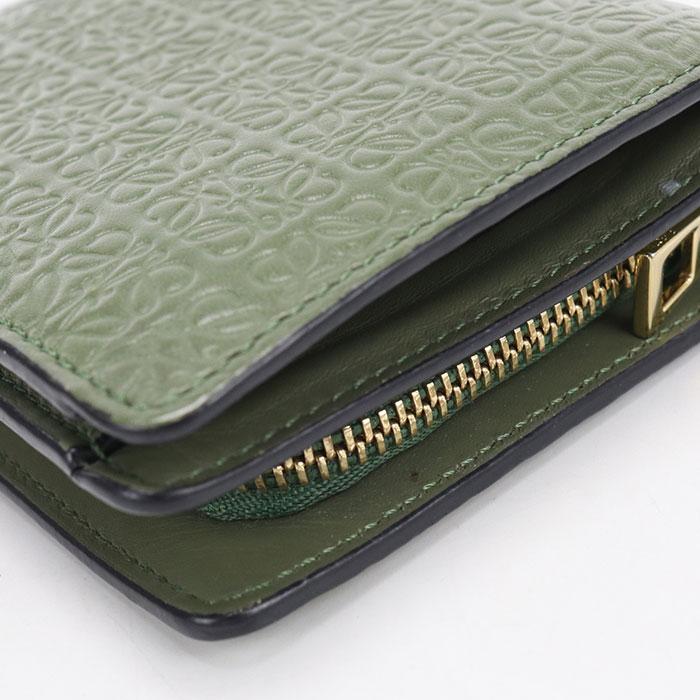 極美品✨ロエベ リピート アナグラム 総柄 ラウンドファスナー レザー グリーン LOEWE（ロエベ） 中古良品 二つ折り財布 リピートアナグラム