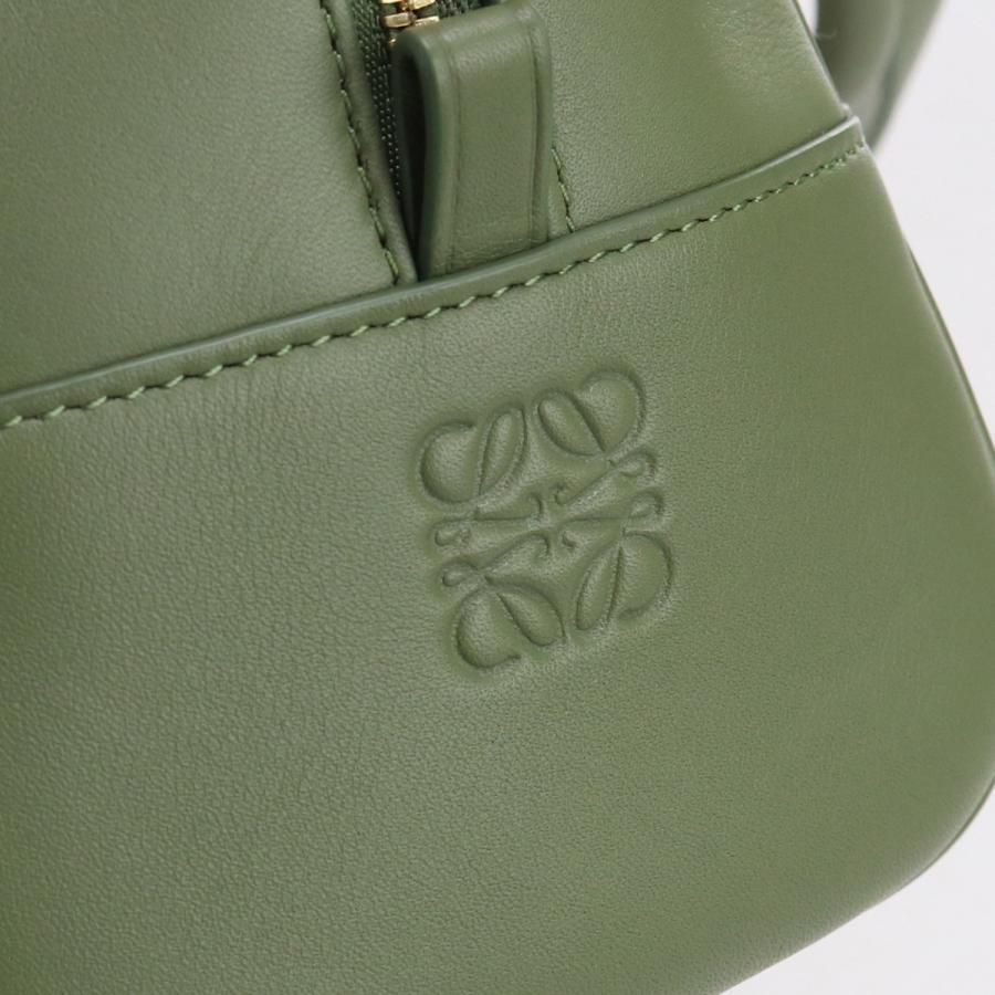 LOEWE 中古美品ロエベLOEWE アマソナ19 スクエア バッグ LOEWE 中古美品ロエベLOEWE アマソナ19 スクエア バッグ