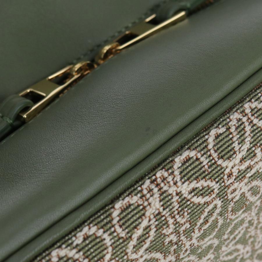 LOEWE 中古美品ロエベLOEWE アマソナ19 スクエア バッグ LOEWE 中古美品ロエベLOEWE アマソナ19 スクエア バッグ