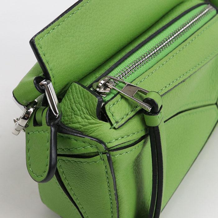 LOEWE（ロエベ） 中古美品 ショルダーバッグ パズルバッグ ナノ 2WAY