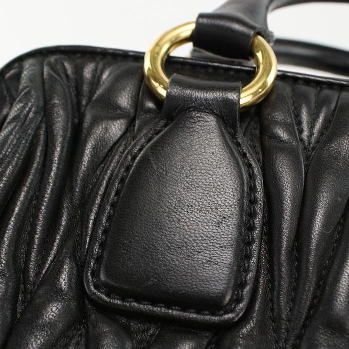 中古良品MIUMIU(OUTLET) ミュウミュウ アウトレット ハンドバッグ 2WAY マテラッセ レディース ブラック miu miu（ミュウミュウ） 中古良品 MIUMIU(OUTLET) アウトレット