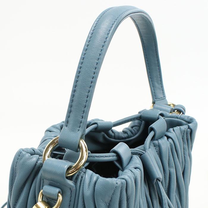 miumiu ハンドバッグ　ショルダーバッグ ☆Miu Miu☆マテラッセ ナッパ レザー ショルダーバッグ 5BD266