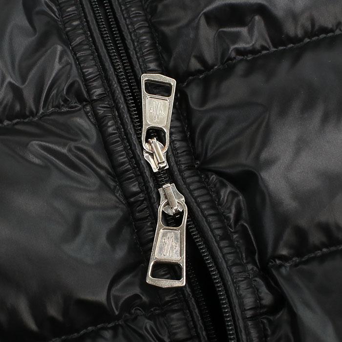 MONCLER（モンクレール） 中古良品 ダウンベスト 4336199 53029 GUI