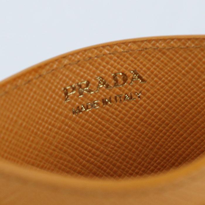 PRADA（プラダ） 中古良品 カードケース サフィアーノトライアングル