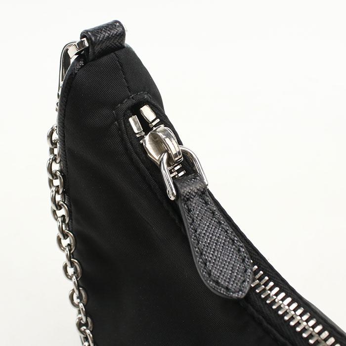 PRADA（プラダ） 中古良品 斜め掛け ショルダーバッグ 1BH058