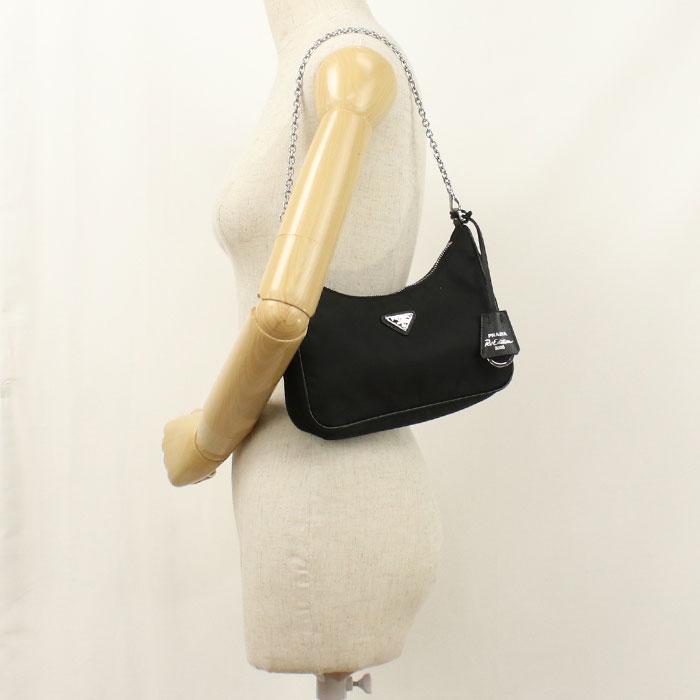 PRADA（プラダ） 中古良品 斜め掛け ショルダーバッグ 1BH058