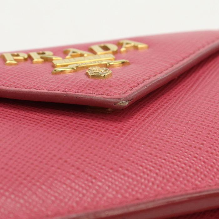 【中古】プラダ(PRADA)  サフィアーノレザー財布 レザー  ﾋﾟﾝｸ系ランク：AB us-2   ﾚﾃﾞｨｰｽ PRADA（プラダ） 中古プラダPRADA サフィアーノレザー財布 レザー