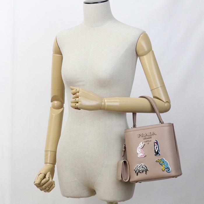 PRADA 中古良品プラダPRADA プラダ パニエ サフィアーノレザー  