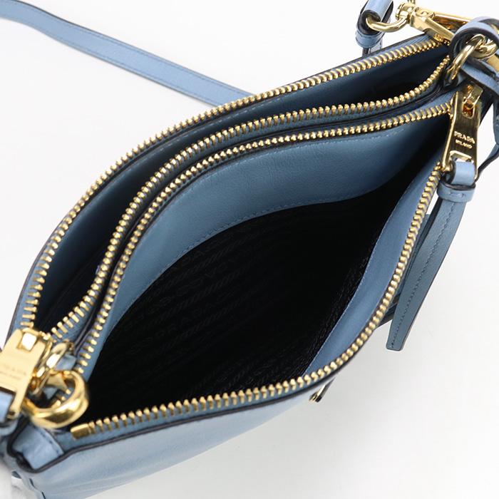 PRADA ショルダーバッグ ブルー中古品　美品 PRADA（ショルダーバッグ ・ ブルー・ネイビー/青色系）のフリマ