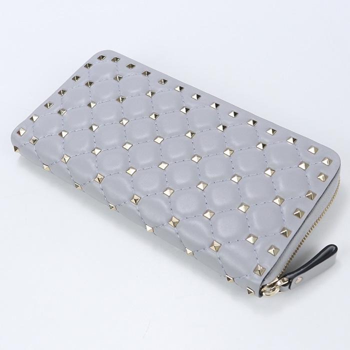 中古良品VALENTINO ロックスタッズ ジップウォレット 長財布 ランク：A 
