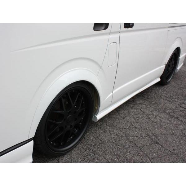 ハイエースフェンダートリム ハイエース 200系 オーバーフェンダートリム 純正色 塗装済み