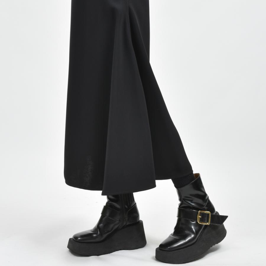 MARNIマルニ <br>ABMA1339S0/UTV980 レーヨンポリウレタンワンピース 24542001138 |  | 06