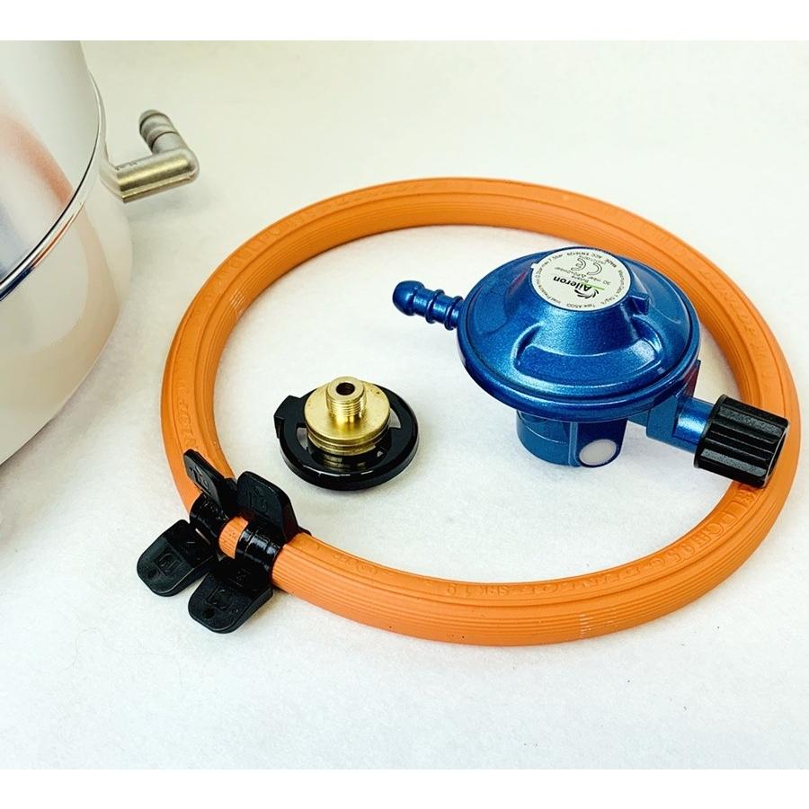 カセットガス炊飯器 5合炊き。新品未使用 イワタニ、カセットガス式の持ち運べる炊飯器。キャンプでも5合