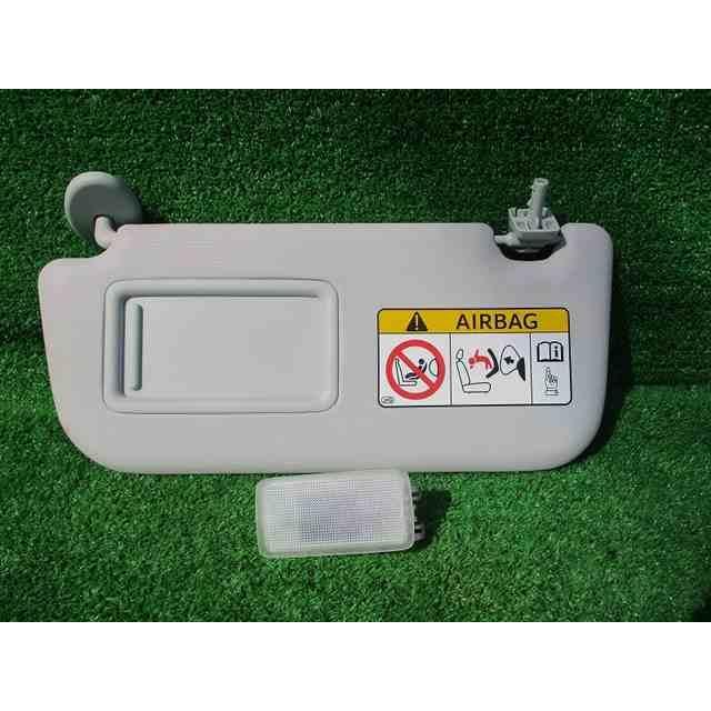 トヨタ プリウス サンバイザー 左 バニティランプ付 H28 ZVW50