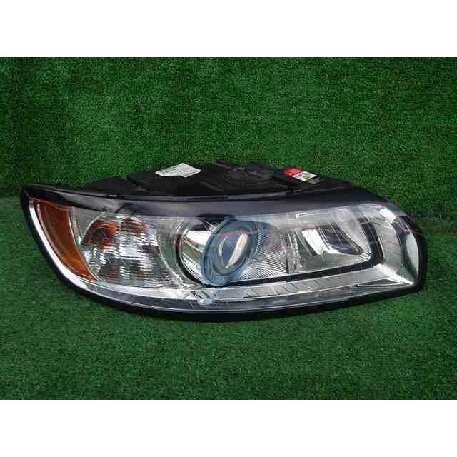ボルボ V50 ヘッドランプ 右 MB4204S VOLVO 31299594 : ビッグ大里 