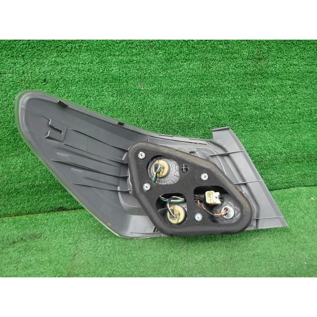 スバル インプレッサG4 テールランプ 右 H24 GJ2 84912FJ000 FAM924