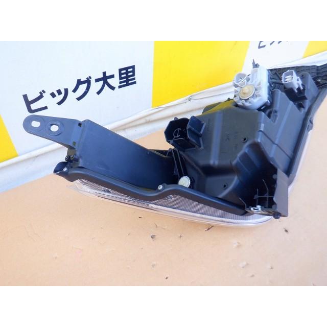 スズキ ソリオバンディット ヘッドランプ 左 LED MA36S コイト100