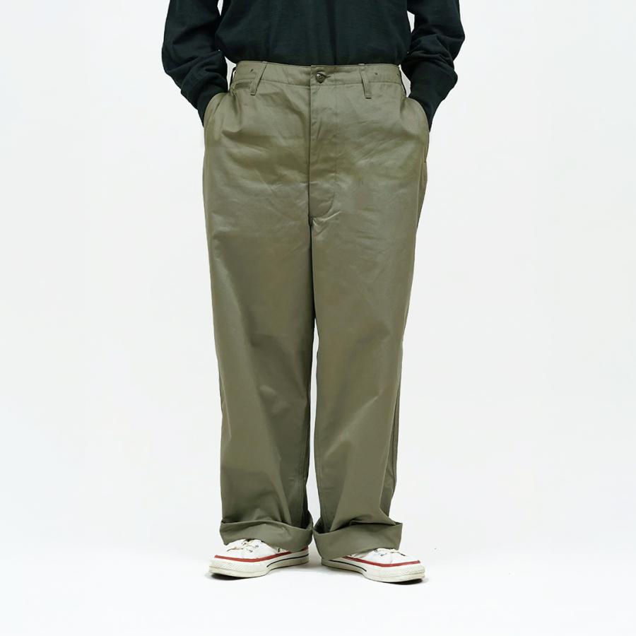 ベーシックスリムチノパン　ナイジェルケーボン 軍パンのような風貌 》NEW BASIC CHINO PANT - LIGHT MOLESKIN
