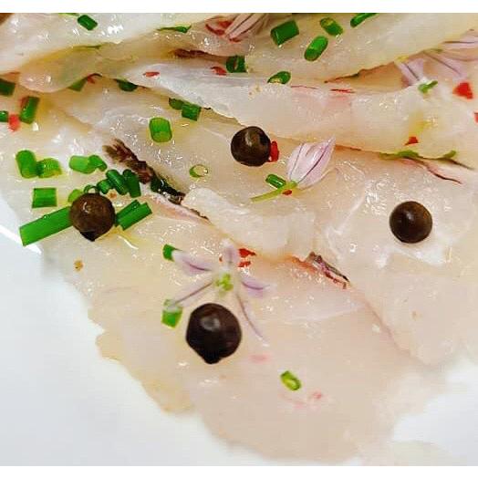 新着セール 塩漬け 生胡椒 カンポットペッパー プレミアム生の塩水漬け胡椒 g カンボジア こしょう スパイス Babylonrooftop Com Au