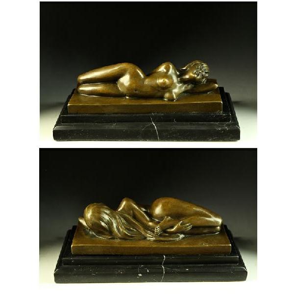 送料無料超人気ブロンズ像横になる裸少女 ミロ名品 インテリア家具