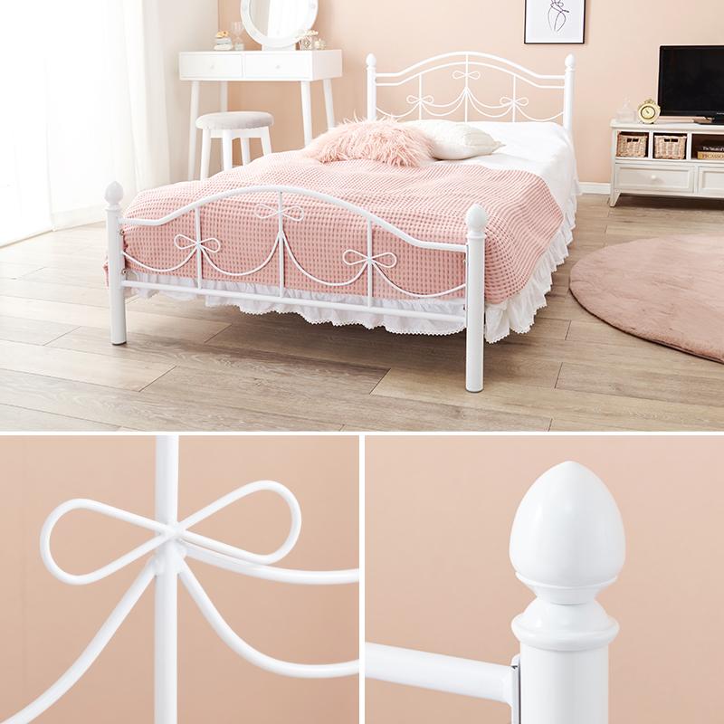 シンプルrに可愛らしく 姫系 アイアンベッド フレームのみ