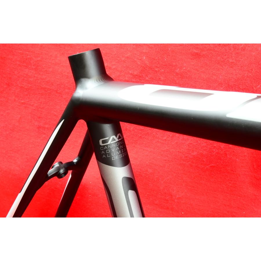 即決☆新品☆CANNONDALE◇CAAD8☆キャノンデール☆SAVE軽量 即決☆新品☆CANNONDALE◇CAAD8☆キャノンデール☆SAVE軽量