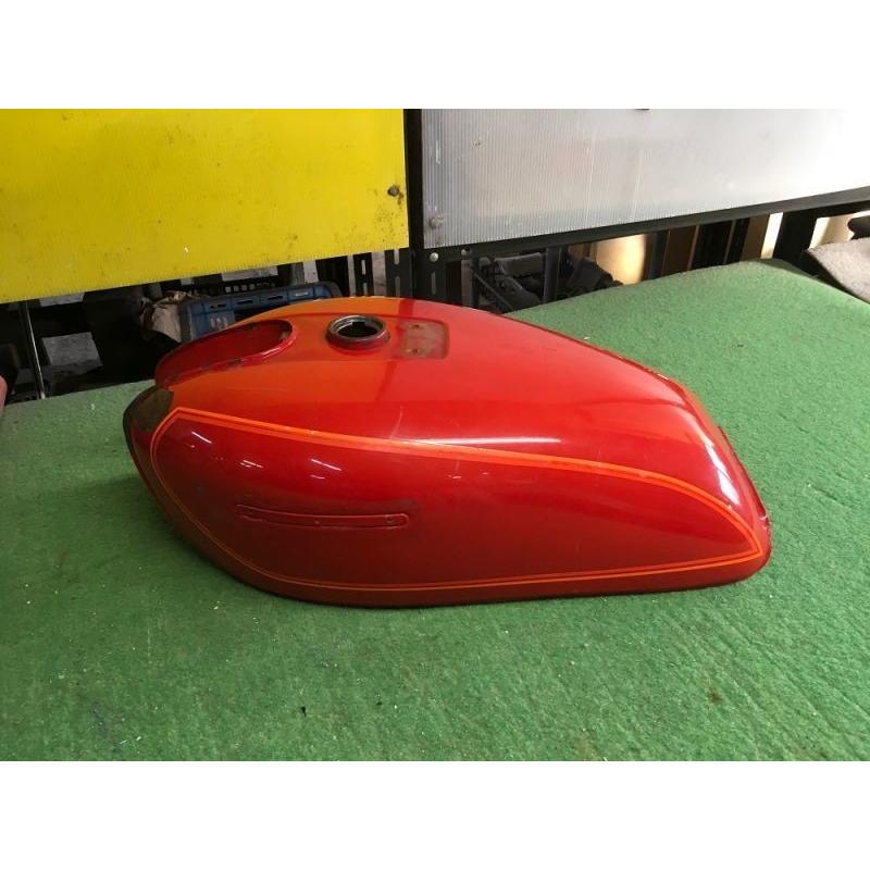 バイクタンクとパーツセット レッド バイクタンクとパーツセット レッド バイクタンクとパーツセット