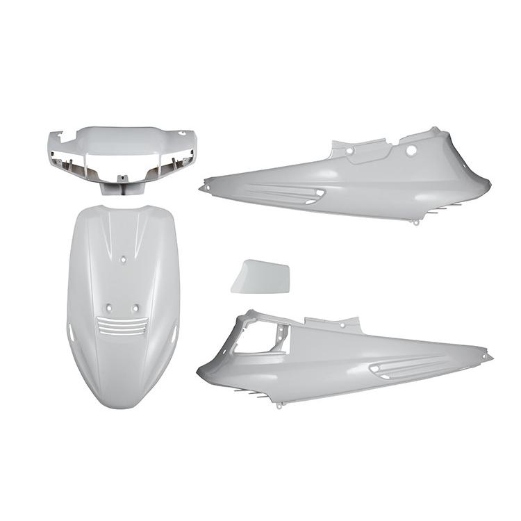スズキ アドレスV100 CE11A 外装セット 5点 白 ホワイト 新品 スズキ アドレスV100 CE11A 外装セット 5点 白 ホワイト 新品