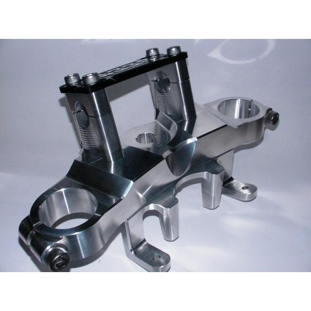 BEET 0680-K75-04 トップブリッジキット ブレース付 ブラック