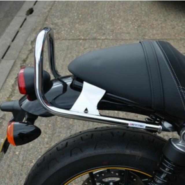 トライアンフ ストリートツイン用グラブレール csm.fi.cr