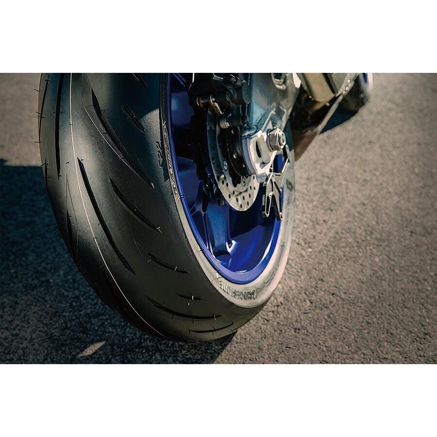 ブリヂストン MCR05734 バトラックス ハイパースポーツ S22 190/55