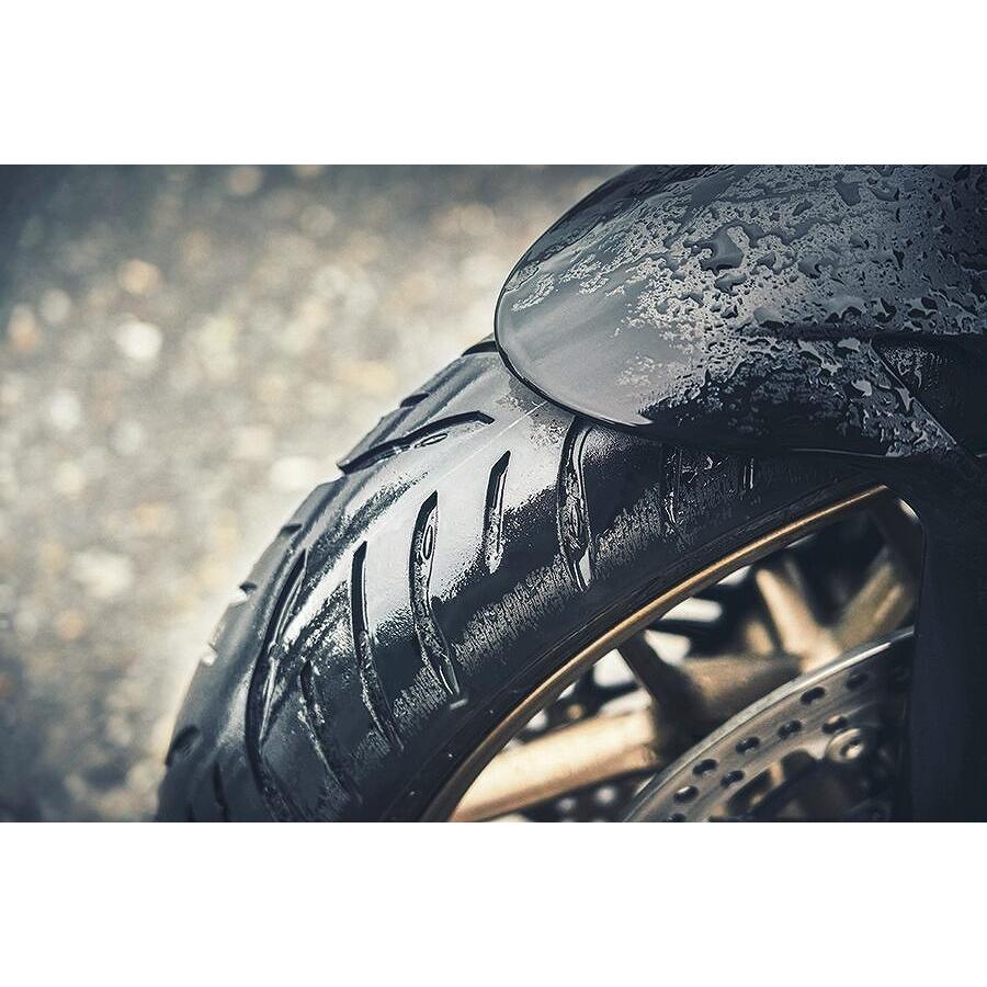 ブリヂストン MCR05888 バトラックス T32 GTスペック 180/55 ZR17 M/C 73W リア ラジアル チューブレス 二輪車用 バイクタイヤ オンロード :br-mcr05888:バイクマン 4ミニストアー 通販 ハーレー バイク 価格 ブリヂストンEXCEDRA G850 CRUISERリアオートバイタイヤ180 55-18 ハーレー バイク 販売中