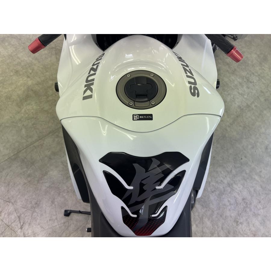 【バイク王認定中古車】ハヤブサ-3 快適さと獰猛さを併せ持つアルティメットスポーツモデル！標準装備に加え便利なアクセサリが多彩の低走行な1台です☆｜bikeo-ds-shopping｜19