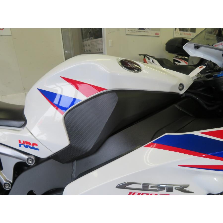 CBR1000RR　 サーキットポテンシャルを磨いたマシン!｜bikeo-ds-shopping｜19