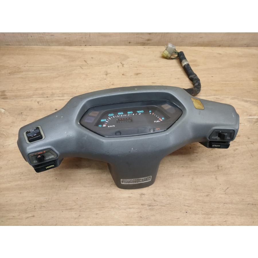 190□スピードメーター メーターカウル□リード90 HF05□ : バイク中古