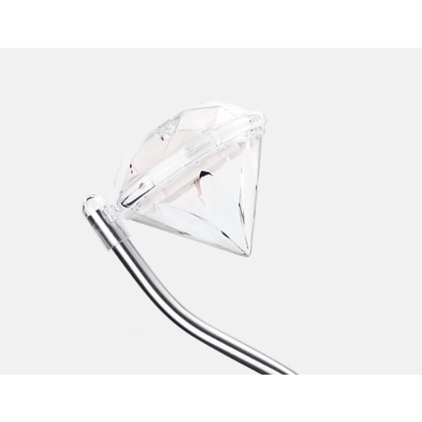 在庫処分】 ダイヤモンドライト 4本セット LED ソーラー ガーデン ライト 太陽光 おしゃれ 上品 綺麗 ダイヤモンド型 庭 防水 4-DAIALIGHT champagnelefevre.fr 在庫処分】 ダイヤモンドライト 4本セット LED ソーラー ガーデン ライト 太陽光 おしゃれ 上品 綺麗 ダイヤモンド型 庭 防水 4-DAIALIGHT champagnelefevre.fr