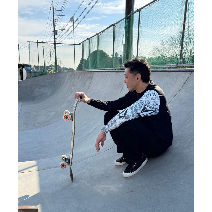 6割引き 25 ボルコム W アッシュフィールド プルオーバー CRH M VOLCOM（ボルコム） （14日-30日はボーナスストア+5%）ボルコム メンズ
