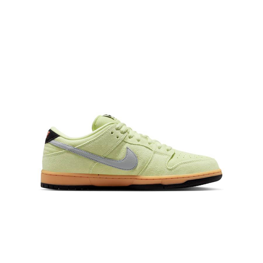 ナイキ　ダンクSBロー　Nike Dunk 　26ｃｍ　ＵＳ8 Nike SB Dunk Low Pro Skate Shoes. Nike.com